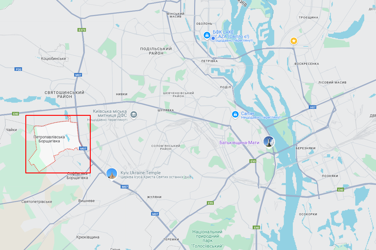 Машина самовільно почала рух: під Києвом мікроавтобус збив на смерть дитину. Подробиці ДТП та фото