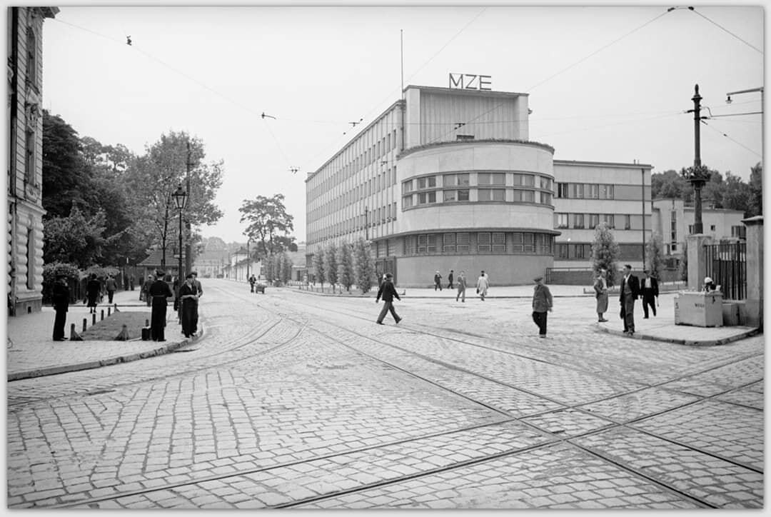 Львов в 30-х годах: в сети показали архивные фото