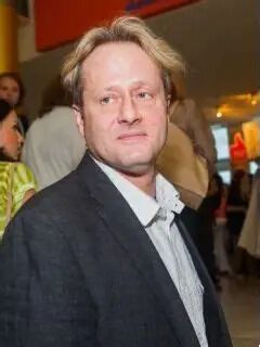Режиссер "Сватов", который называл Зеленского "фашистом", отправил на войну в Украину близкого родственника