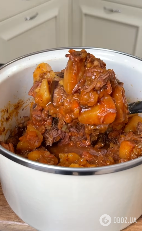Самое вкусное мясное жаркое ''с дымком'': обязательно приготовьте на ужин