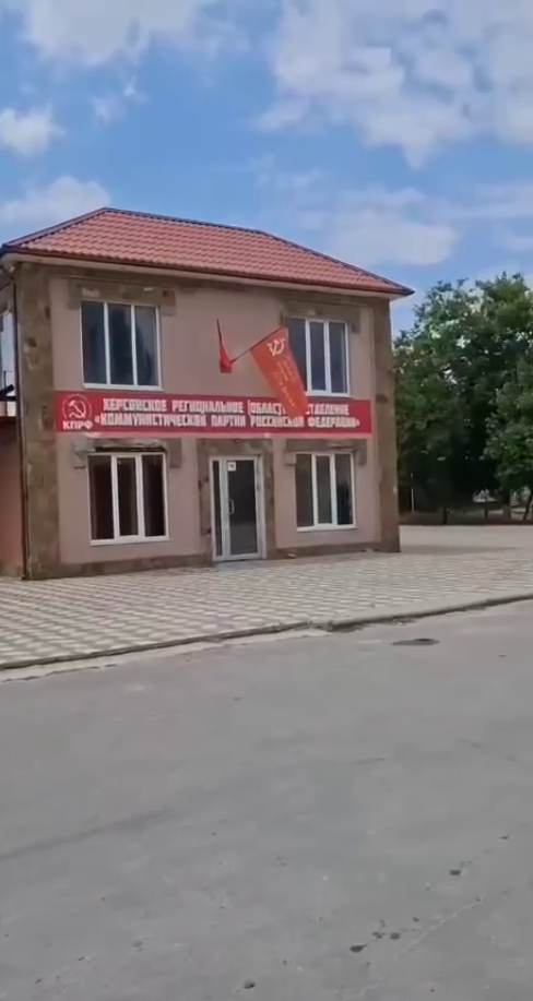 "Город без лета и свободы": в сети показали, как выглядит оккупированный Геническ, где раньше отдыхали тысячи людей. Видео