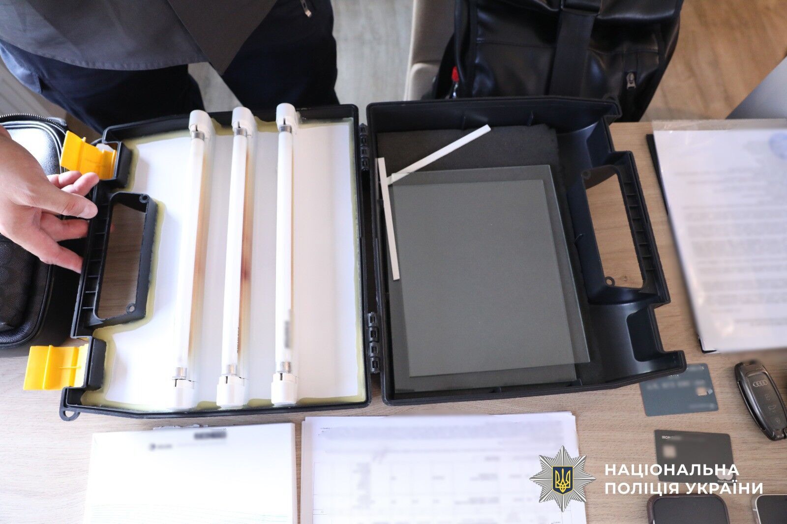 Продавали фальшиві довідки МСЕК про інвалідність: мешканці Києва організували масштабну схему для ухилянтів. Фото та відео