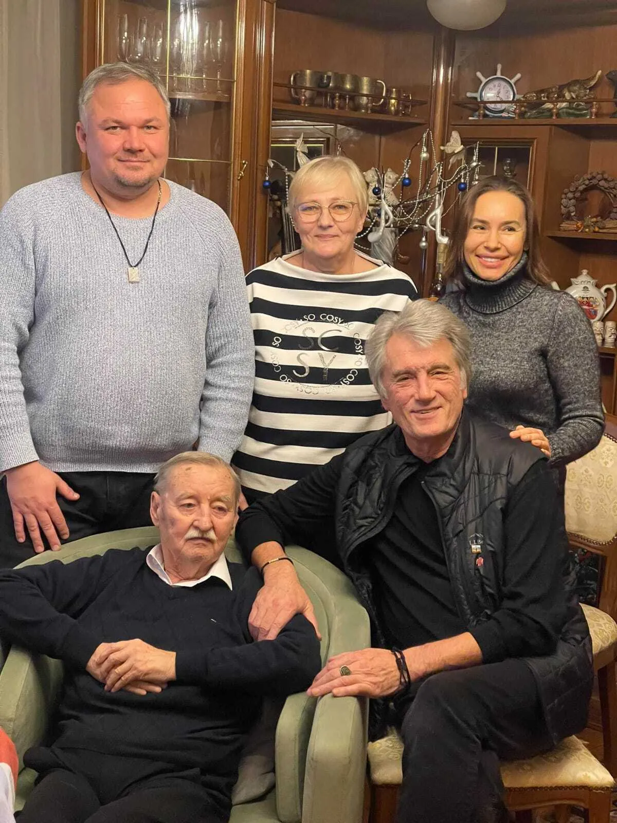 "Вони були не просто друзями". Донька Віктора Ющенка розповіла про зв’язок батька з померлим Ігорем Покладом