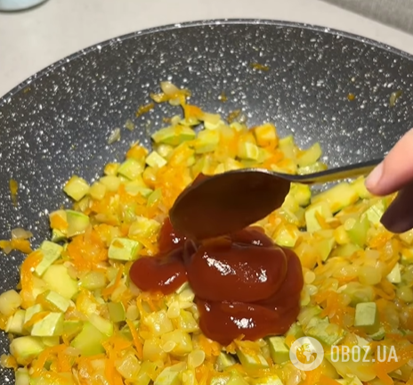 Ленивая кабачковая икра на сковородке: можно есть как салат или как намазку