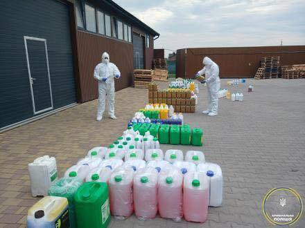 В Україні викрили масштабну схему фальсифікації агрохімії на сотні мільйонів гривень – Нацполіція