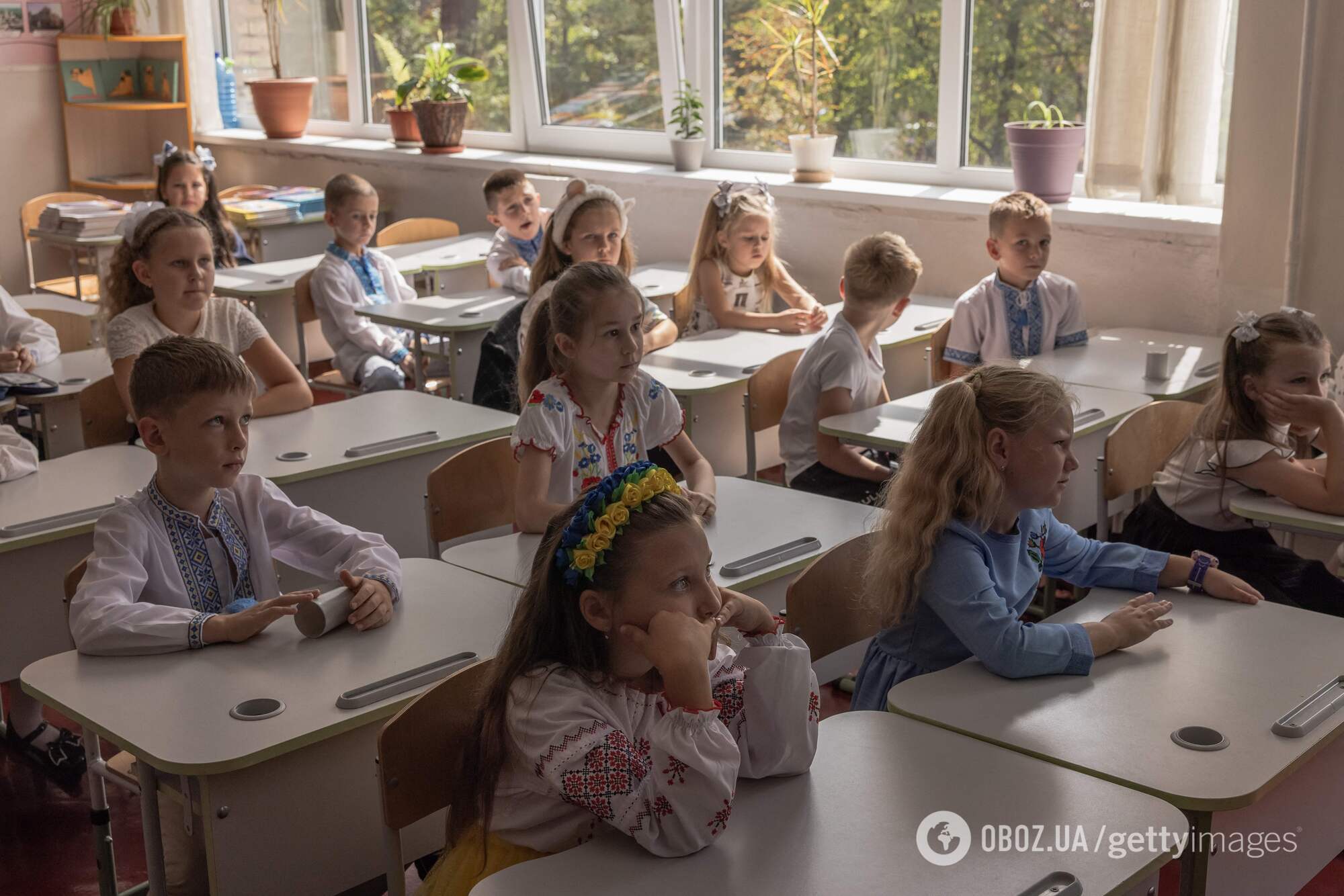 Можно ли купить ребенку смартфон за деньги из ''Пакета школьника'': разъяснение Минсоцполитики