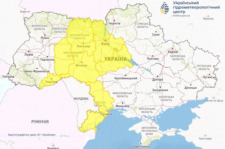 Україну накриє сильна негода: у ДСНС зробили попередження і назвали області, які в зоні ризику