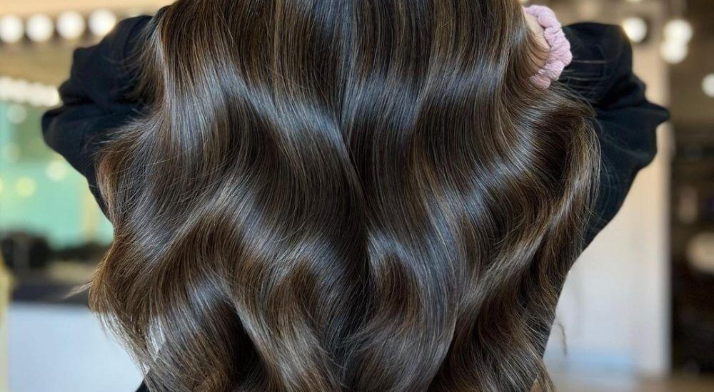 Не только блонд: какие модные оттенки волос стоит попробовать летом