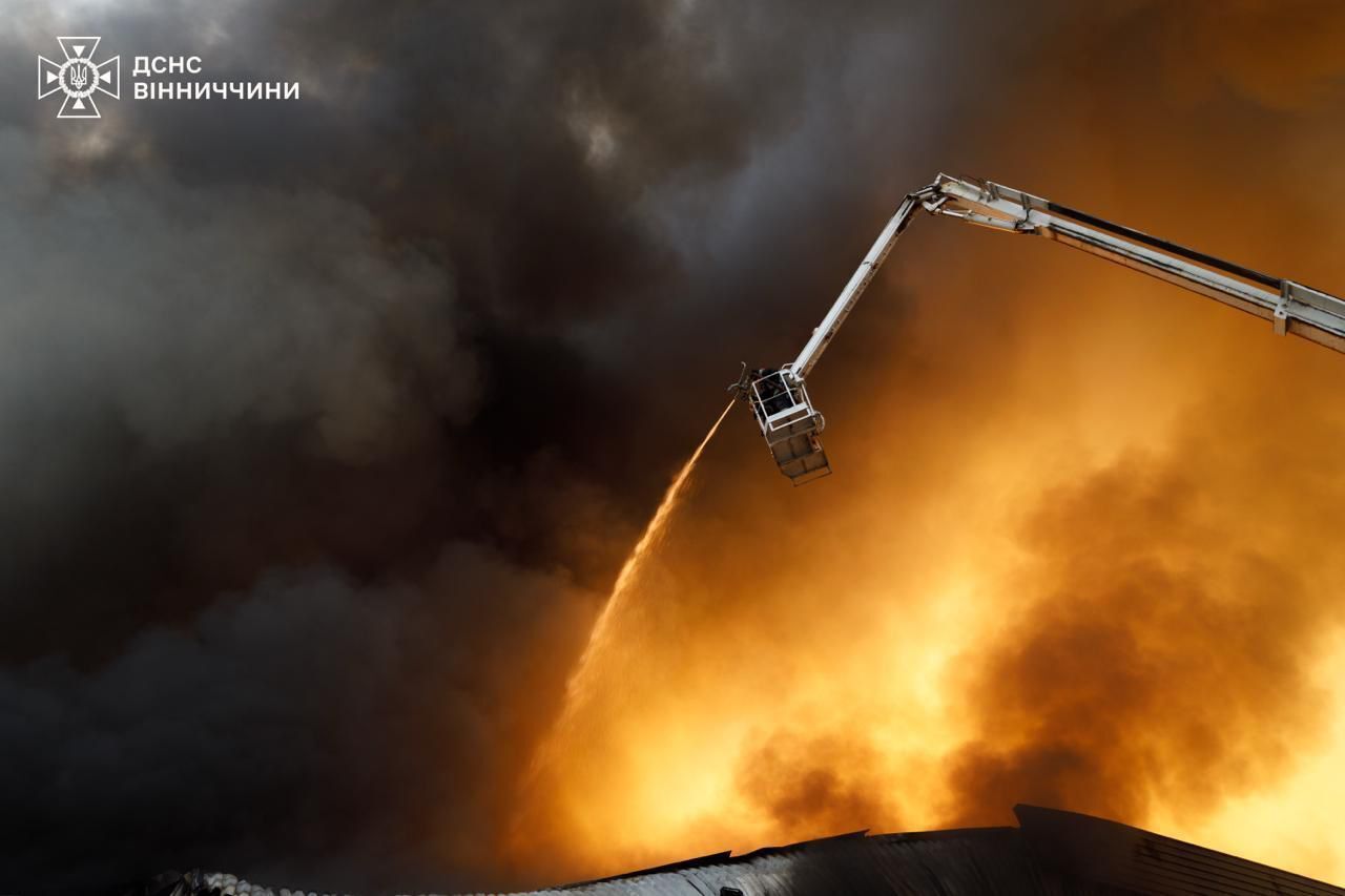 "Однією з мішеней була енергетична інфраструктура": Зеленський відреагував на новий удар РФ по Україні. Фото