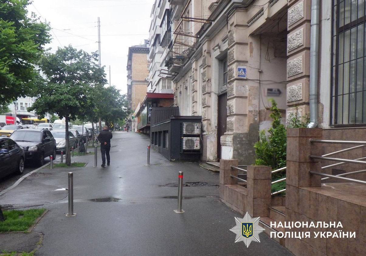 Год готовились к преступлению и похитили из авто обмена валют наличность на 15 млн грн: в Киеве задержали злоумышленников. Фото
