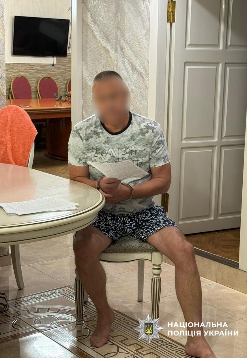 Координировал криминалитет в интересах РФ: полиция задержала "смотрящего" за югом Украины. Фото и видео