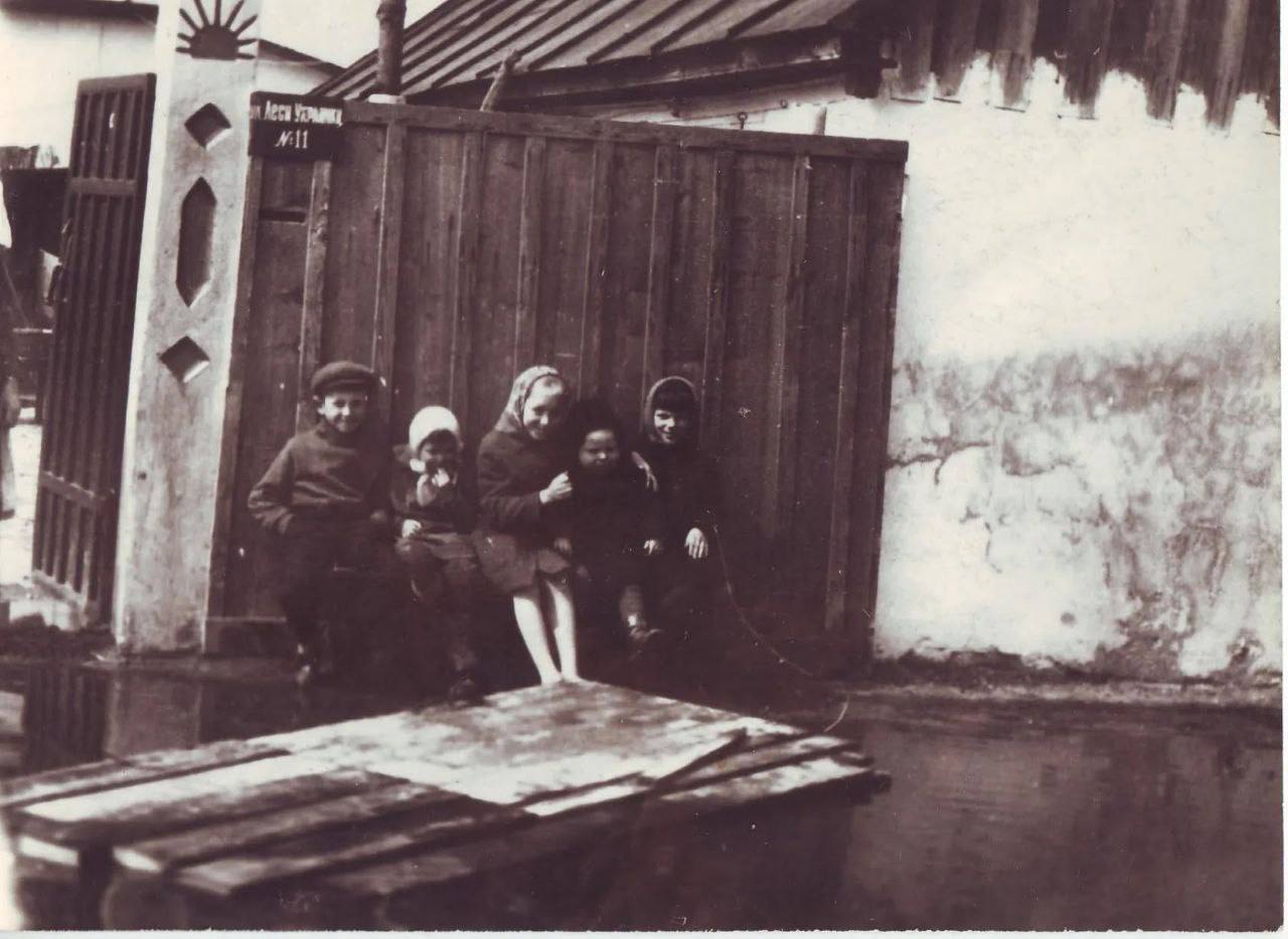В сети показали, как выглядела Троещина в Киеве в 1970-х годах. Старые фото