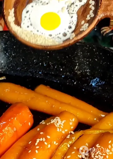 Не только в суп: как приготовить вкусную закуску из моркови на сковородке