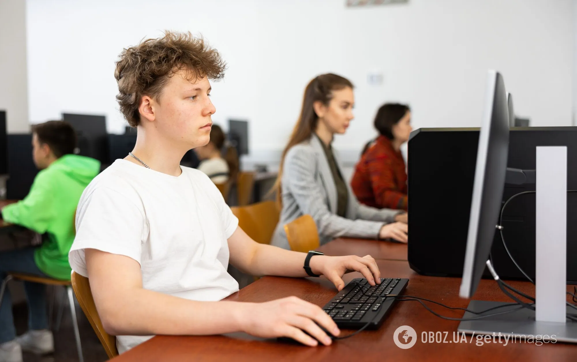 Студенти тупіють і перестають мислити: Массачусетський інститут попередив про наслідки використання ChatGPT