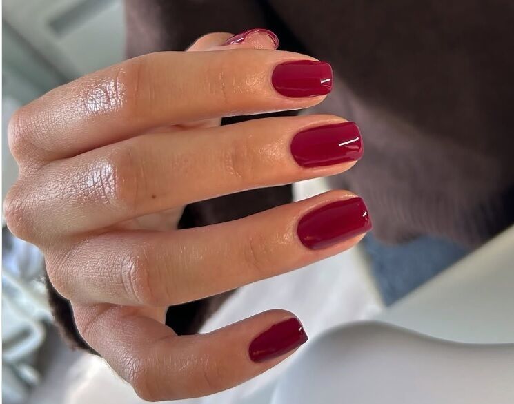 Как быстро высушить лак на ногтях: спасительный лайфхак