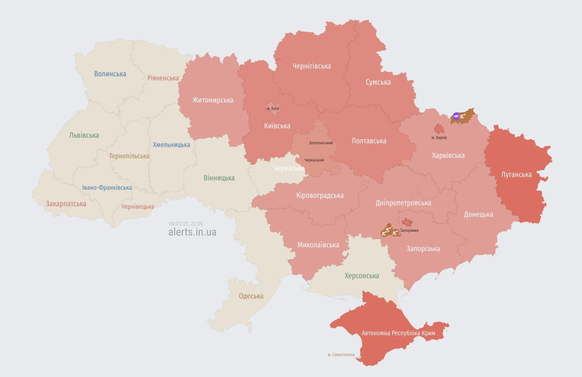 Росія масовано атакує Україну "Шахедами" і підняла Ту-95МС: куди летять дрони, де пролунали вибухи. Карта