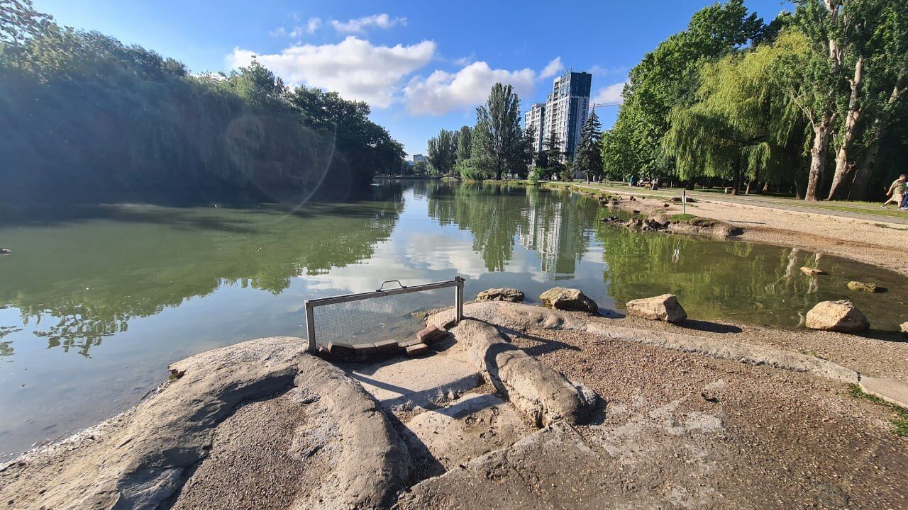 Россияне загубили водные объекты Крыма: крупнейшая река начала высыхать. Фото