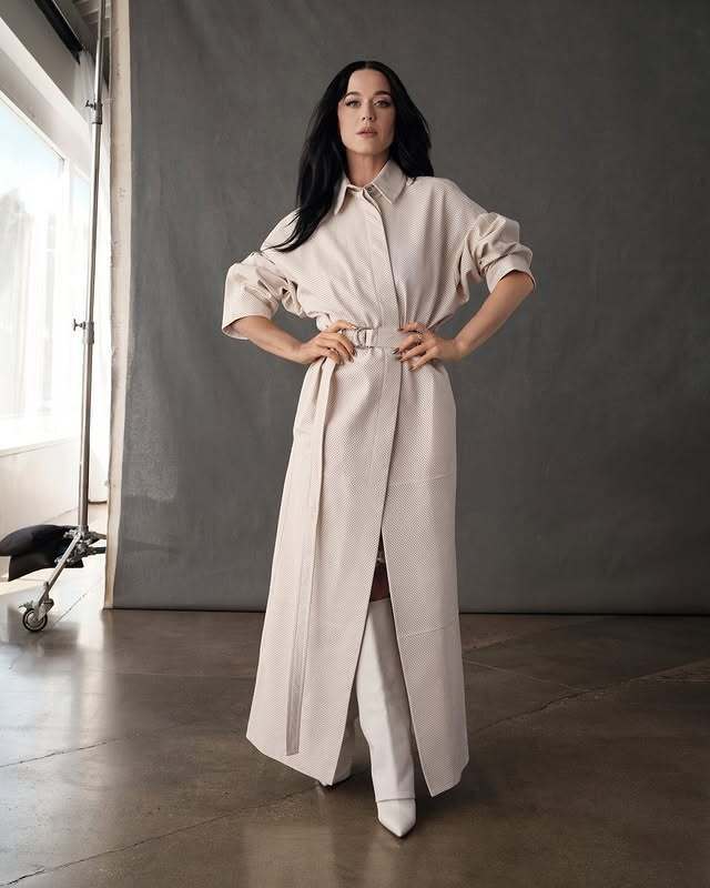 Колишня дружина Джастіна Трюдо зробила багатозначну заяву після пікантних фото екса з Кеті Перрі на яхті