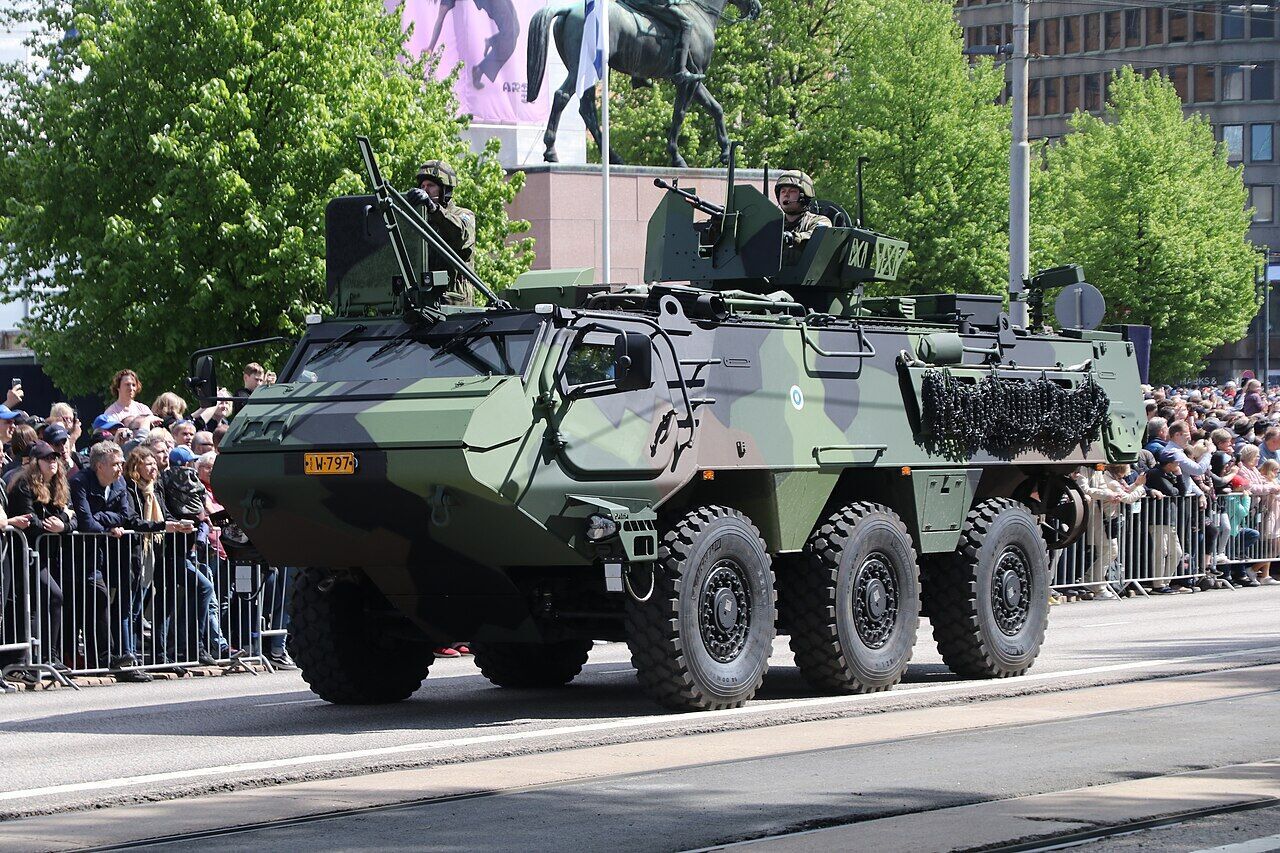 Латвия передаст Украине 42 бронетранспортера Patria: чем они помогут ВСУ. Фото