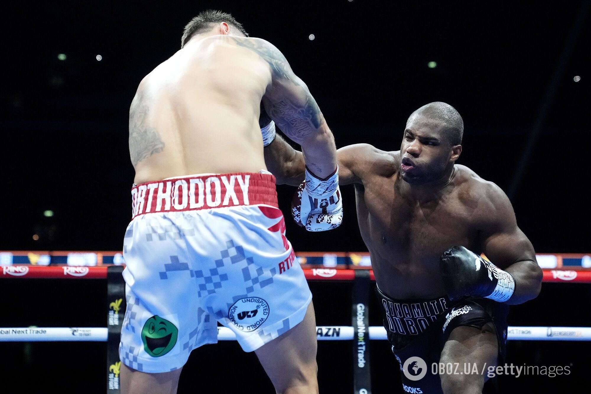 Брутальный нокаут и победа Украины: как прошел реванш Усика и Дюбуа. Фоторепортаж