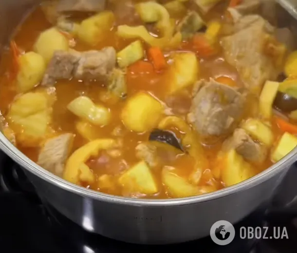 Тушкована картопля