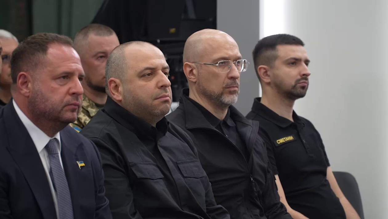 Дроны-перехватчики, собственные ракеты и не только:  Зеленский представил Шмыгаля на новой должности и назвал ключевые задачи