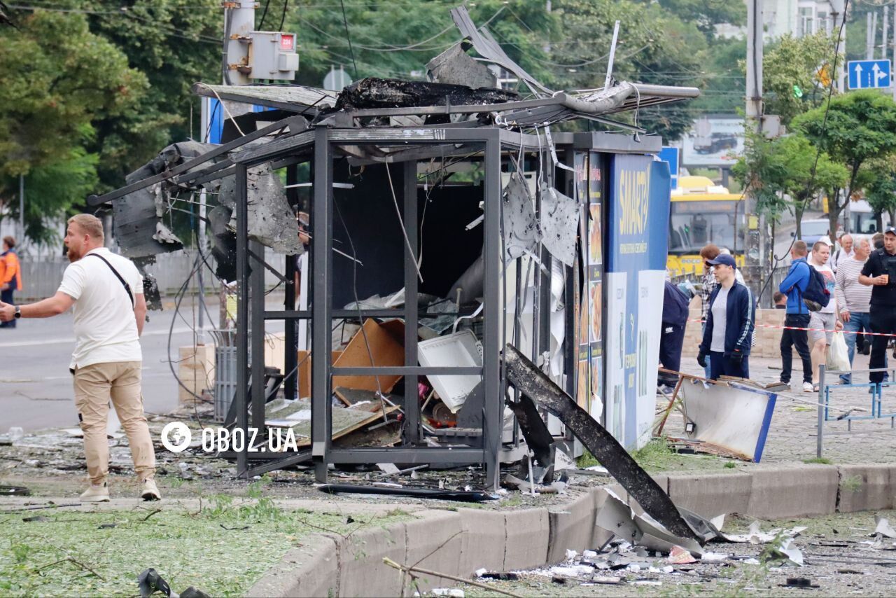 У Києві внаслідок обстрілу РФ знову пошкоджено станцію метро "Лук’янівська". Подробиці, фото та відео