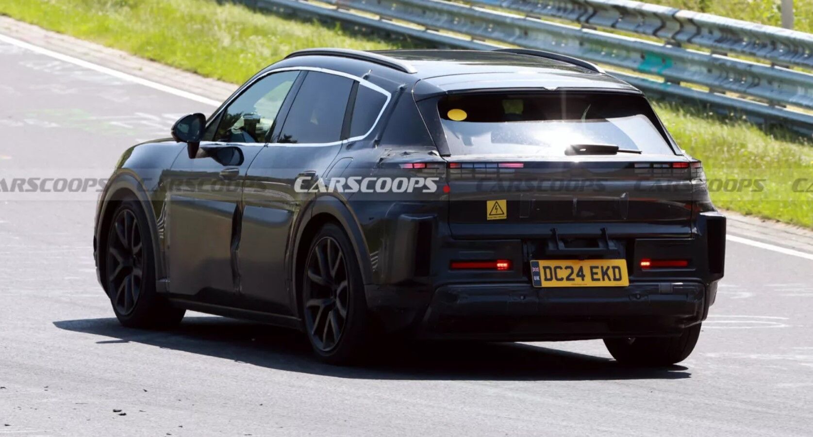 кроссовер Bentley