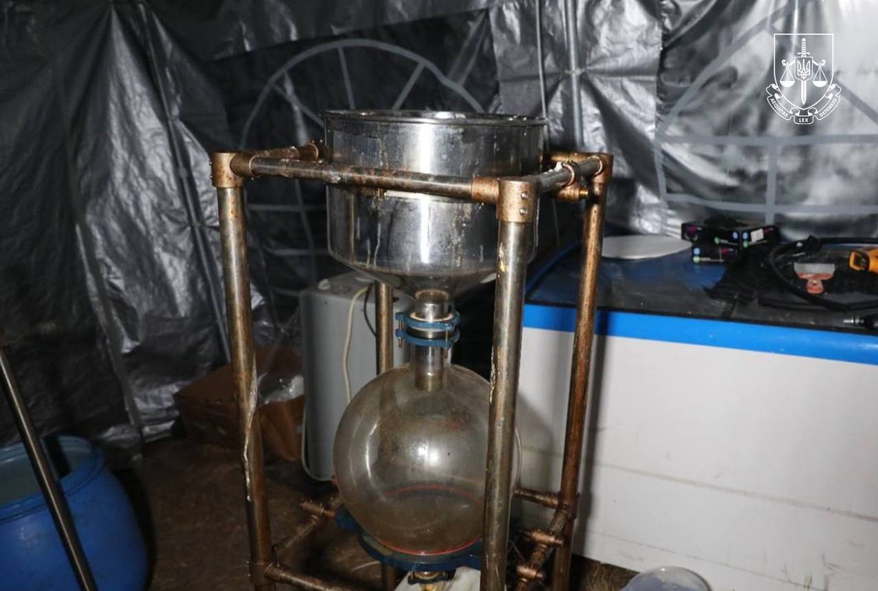 Обеспечивали психотропами все регионы государства: в Украине будут судить наркодилеров с ежемесячным оборотом более 7 млн грн. Фото