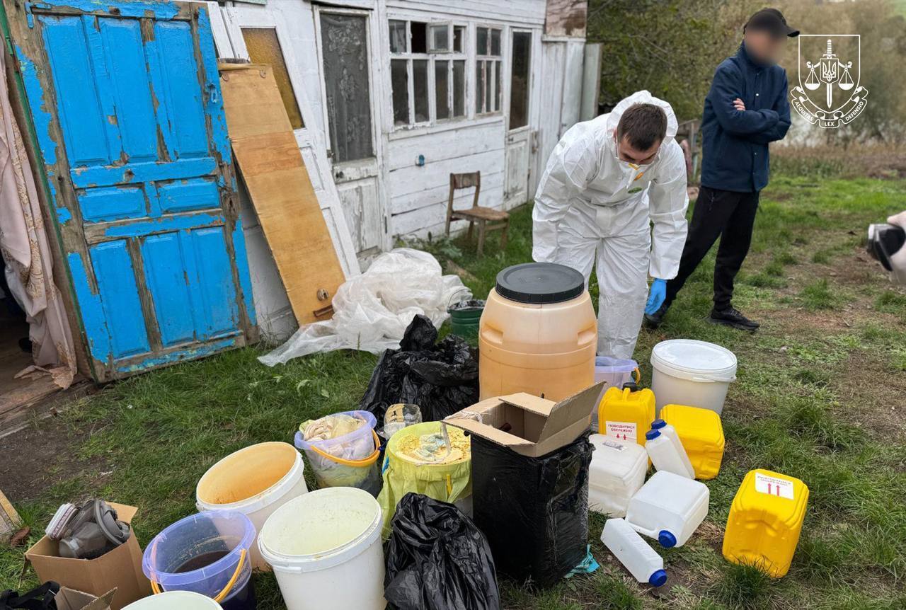 Обеспечивали психотропами все регионы государства: в Украине будут судить наркодилеров с ежемесячным оборотом более 7 млн грн. Фото