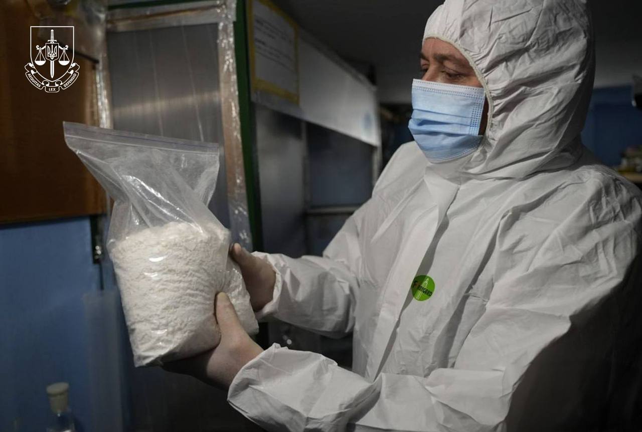 Обеспечивали психотропами все регионы государства: в Украине будут судить наркодилеров с ежемесячным оборотом более 7 млн грн. Фото