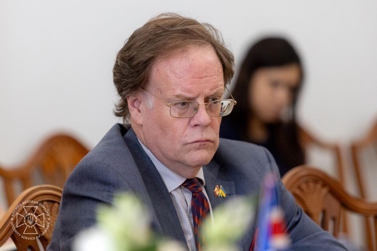 "Боротьба з російськими агентами є пріоритетним завданням СБУ": Малюк на зустрічі з G7 пояснив затримання працівників НАБУ