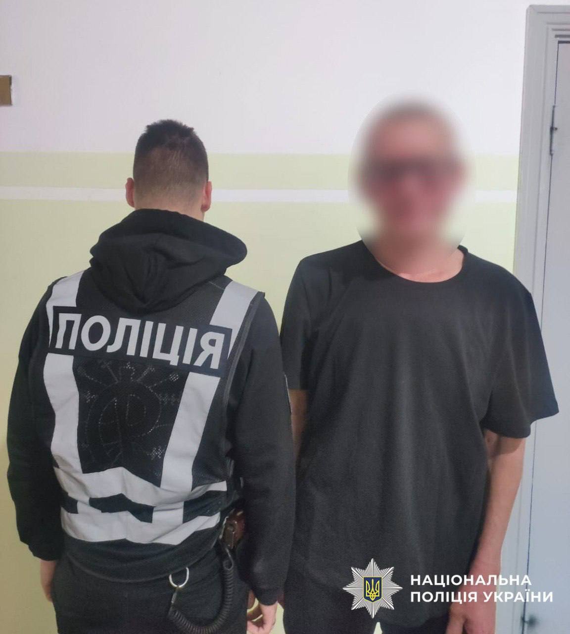 На заказ поджигали машины по ночам: в Киеве правоохранители задержали двух злоумышленников. Фото