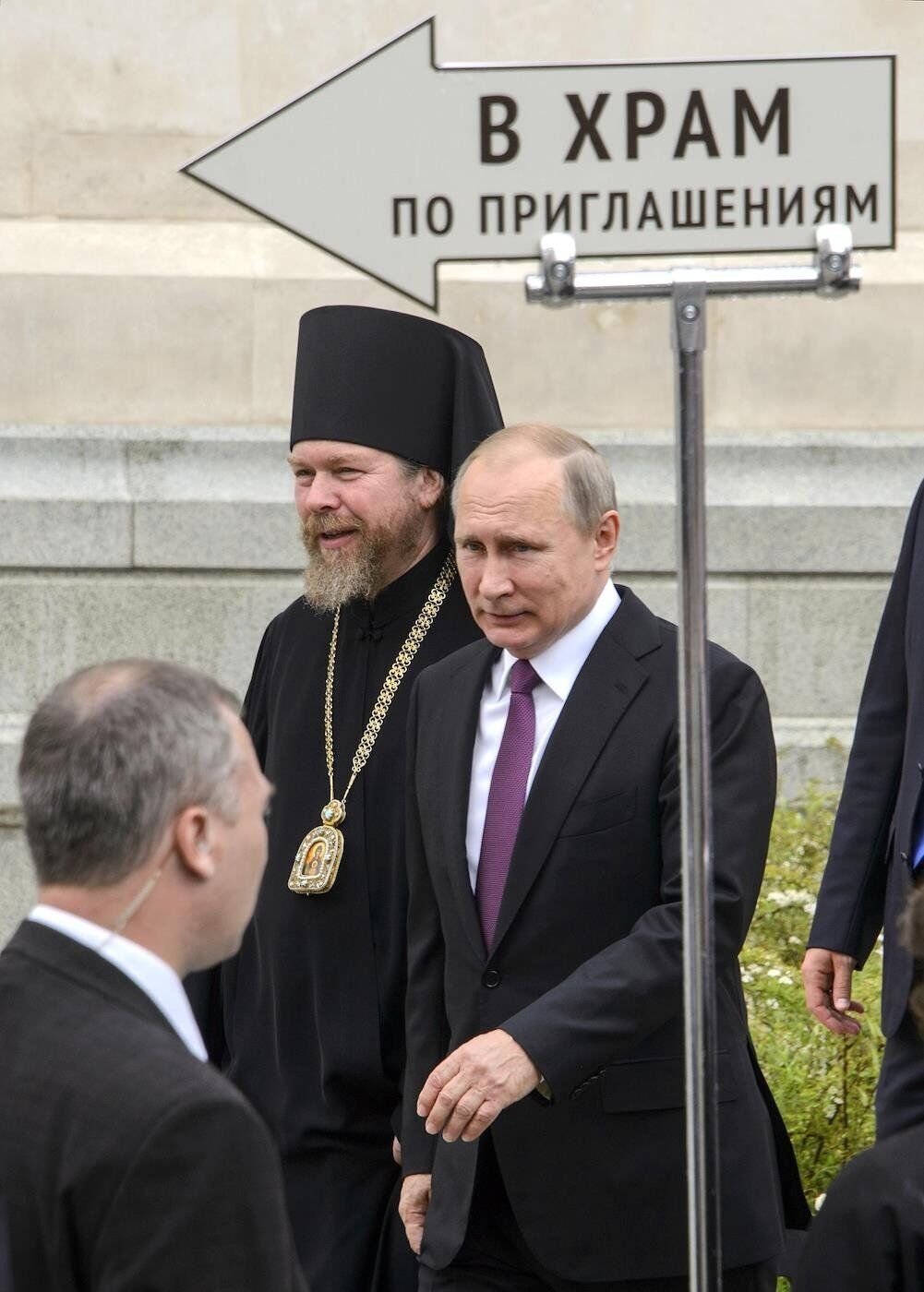 У Росії дітей у школах змусять вивчати історії "героїв СВО": у ЦДП пояснили, чому Кремль зробив ставку на мілітаризацію освіти