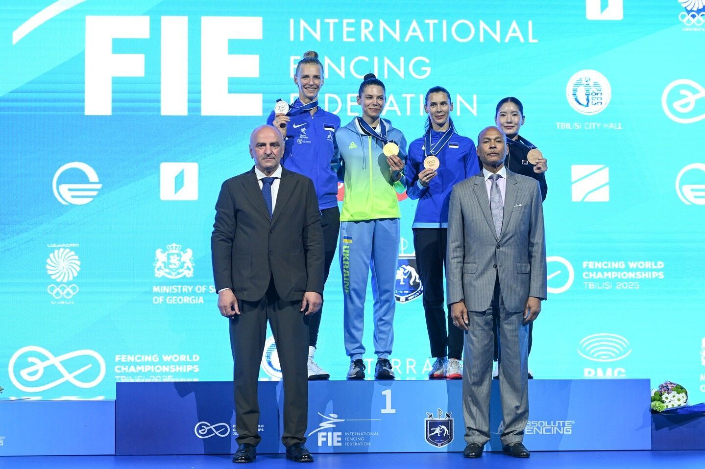 Гимнастка, которая переписала историю, и первая шпага мира, которая поставила на место "нейтрального": рейтинг лучших спортсменок Украины-2025