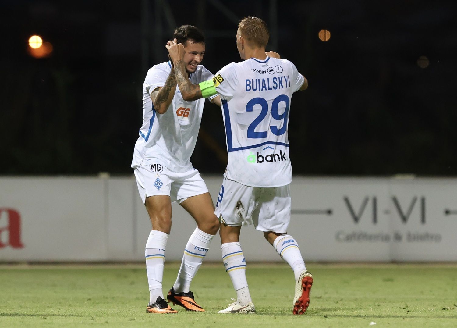 "Не добавляют оптимизма": Шовковский неожиданно высказался о разгромном старте "Динамо" в Лиге чемпионов