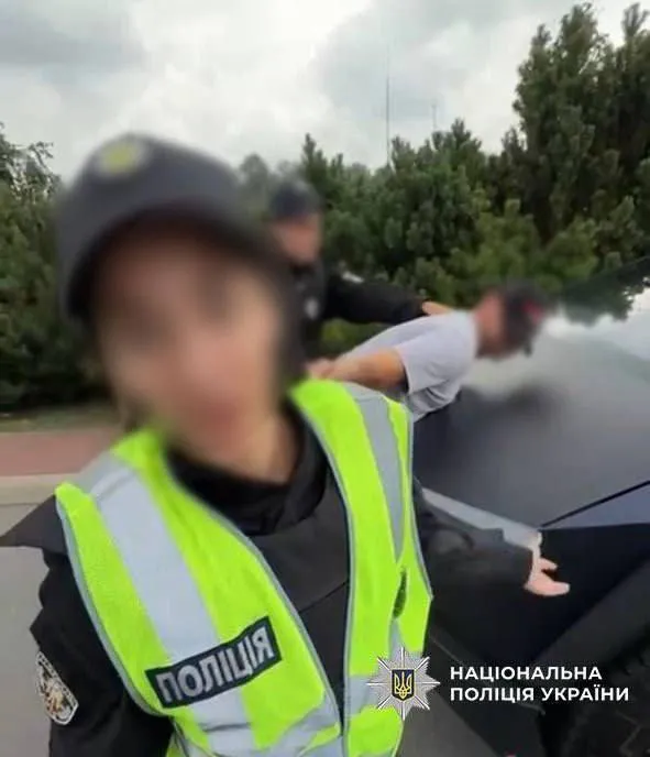 Заради хайпу знімали провокативні ролики: у Києві затримали блогерів- qkkihxiqzkiqtzzrz