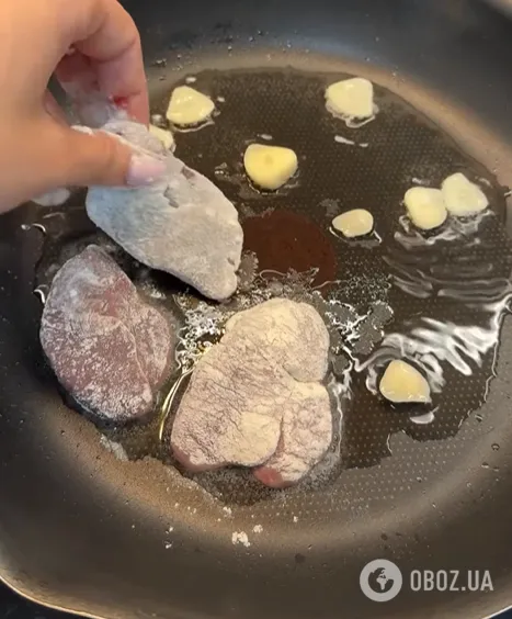 Самый вкусный салат с жареной печенью: чем заправить блюдо для идеального результата