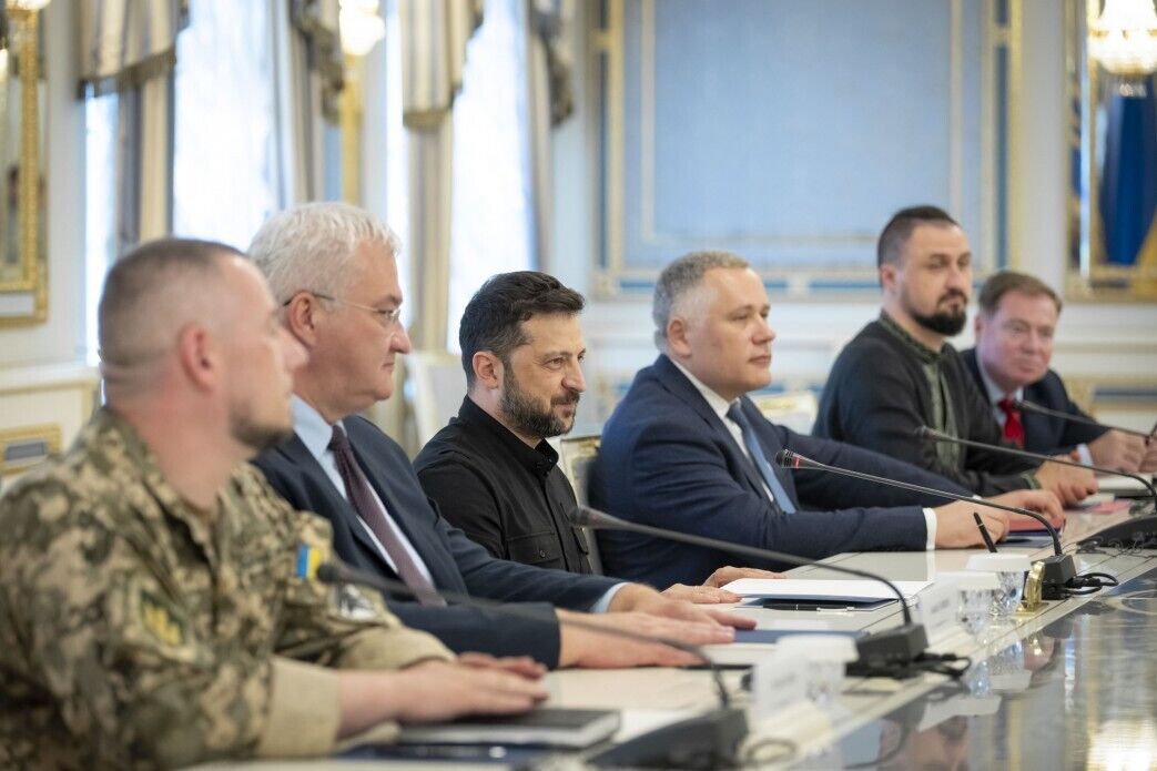 Зеленський обговорив із главою МЗС Ізраїлю можливості спільного виробництва зброї і посилення ППО: про що домовились