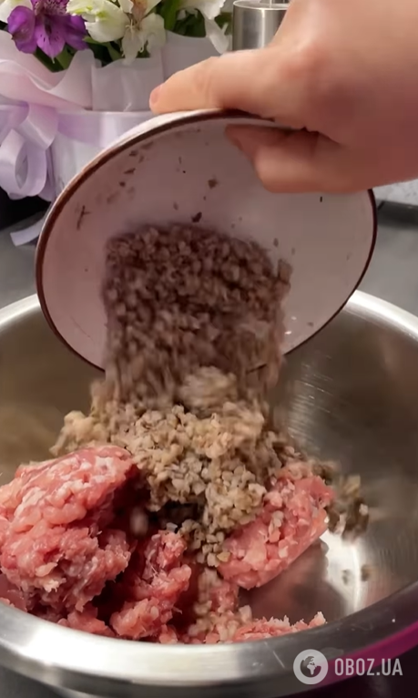 Не выбрасывайте холодную гречку: что вкусно приготовить из крупы на обед