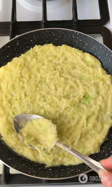 Самый вкусный кабачковый торт с плавленым сыром и помидорами: делимся пошаговым рецептом