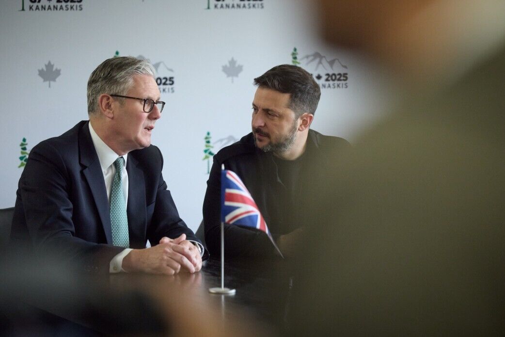 "Москва должна чувствовать цену своей агрессии": Зеленский провел переговоры со Стармером и рассказал о договоренностях