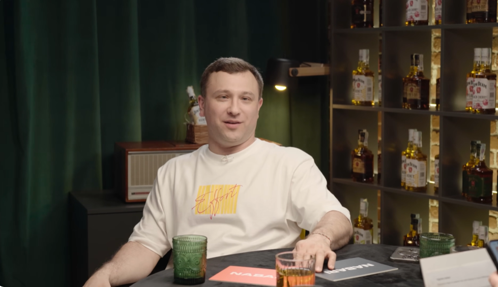 Звезда "Лиги смеха" назвал самую сексуальную бабушку Украины, которая в 58 лет имеет роскошную фигуру. Фото