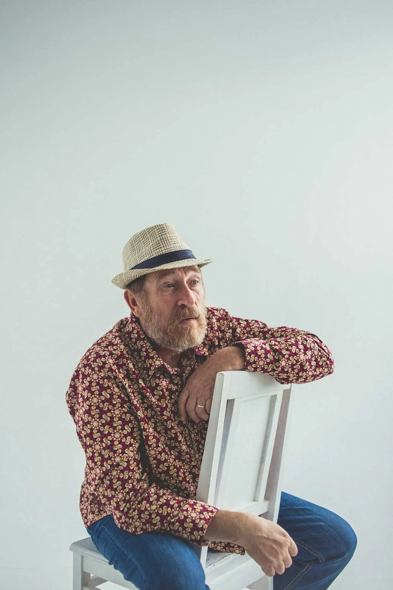 "Слава богу, нас это обошло": звезда "Киборгов" рассказал, как дважды бежал от оккупации и что позволяет "отдохнуть" от новостей о войне