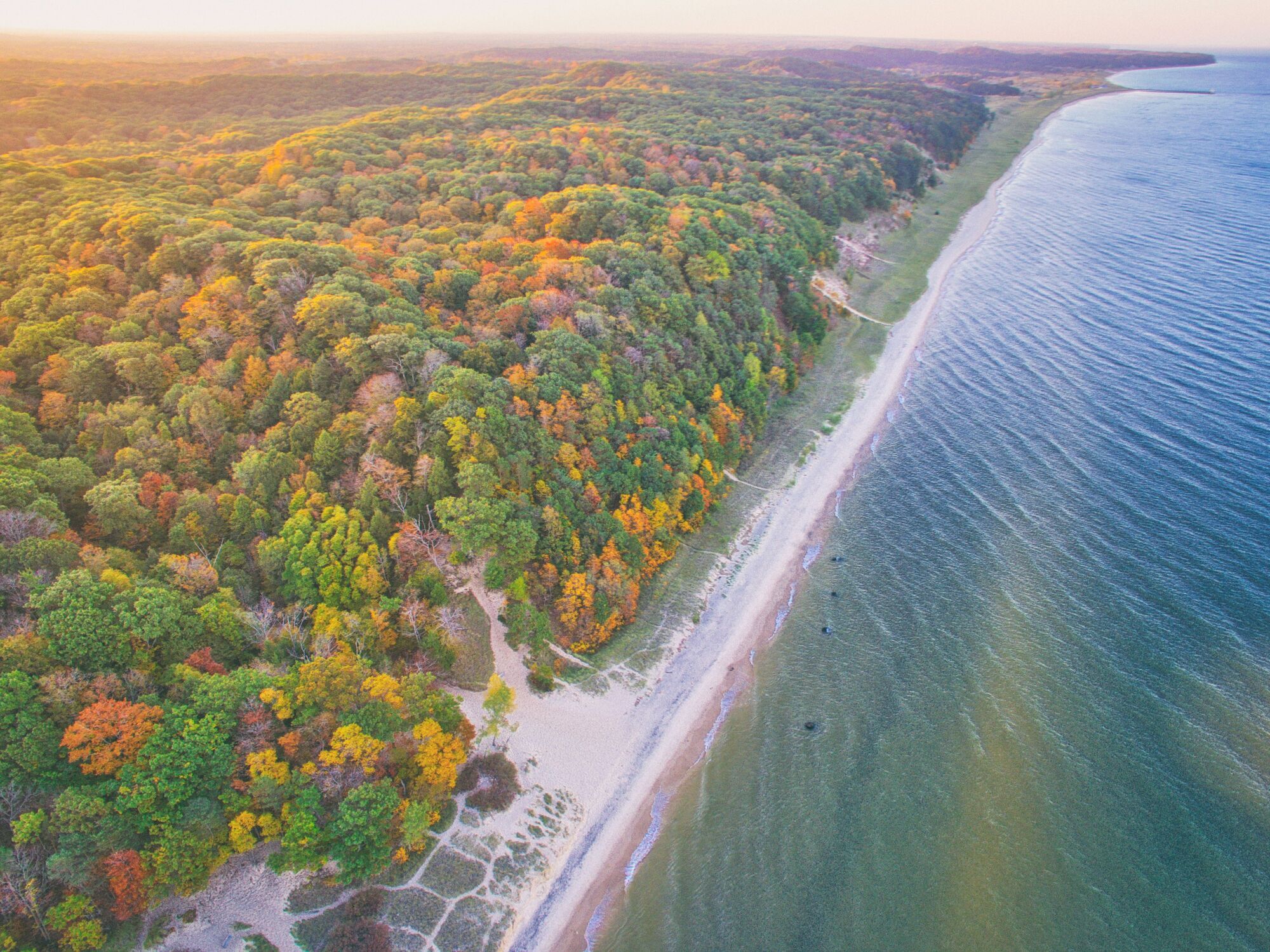 Де найчистіша вода: названо дві країни, найкращі для купання