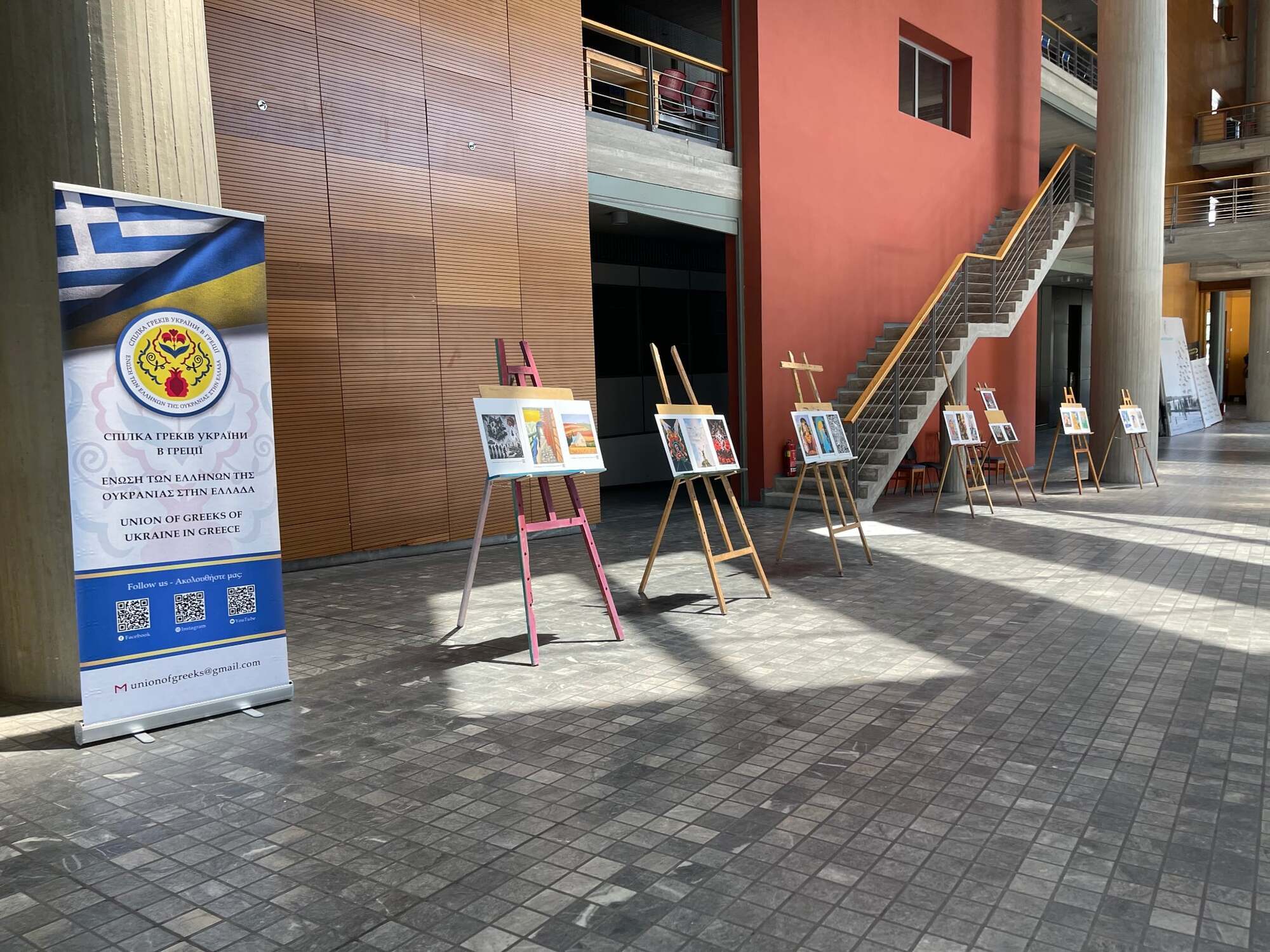 "Поколение войны": в Греции открылась выставка о войне глазами украинцев