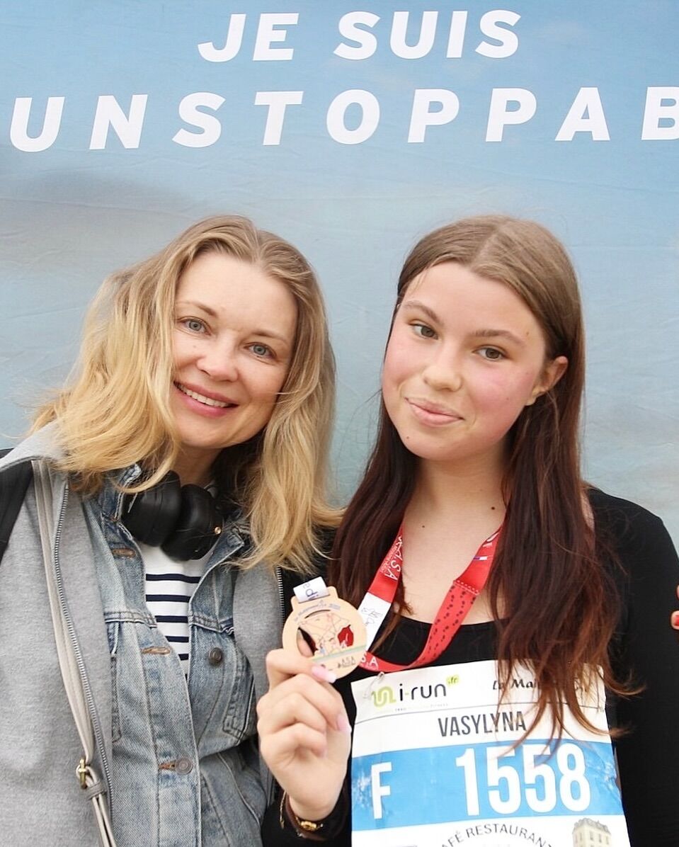 Телеведуча Лідія Таран зізналася, чи вільне її серце після переїзду до Франції, та приголомшила тим, чого досягла її донька в Парижі