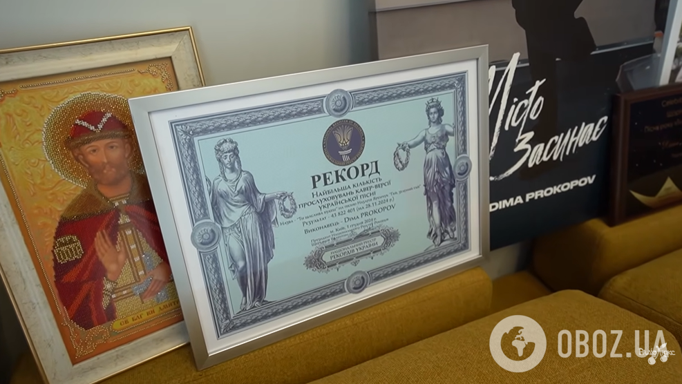 "Вже купив обручку, а вона..." Український співак-рекордсмен ошелешив, як таємний роман з фанаткою обернувся для нього розбитим серцем