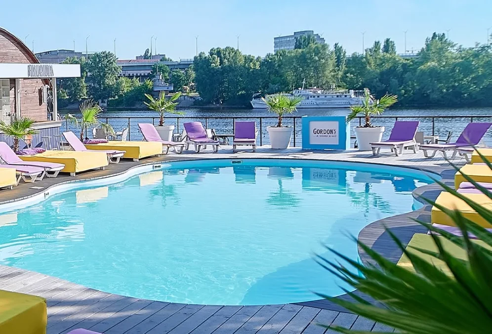 Платные бассейны в Киеве