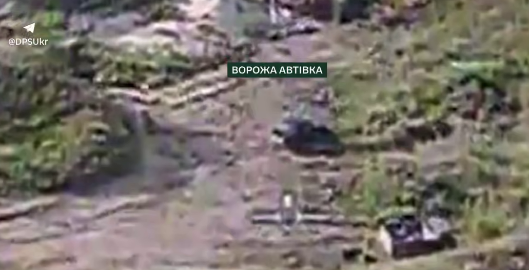 Атакует "Скорпион": пограничники показали истребление врага на Волчанском направлении. Видео